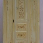 Credenza decorata